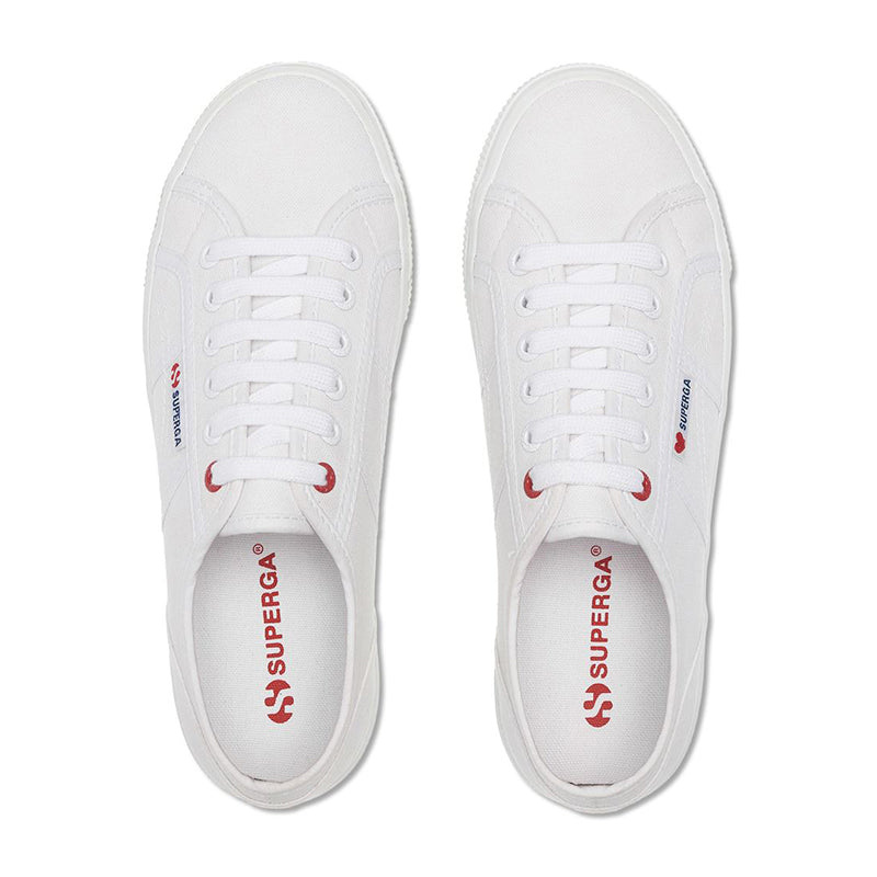 2790 Little Embroidery - White Red Heart