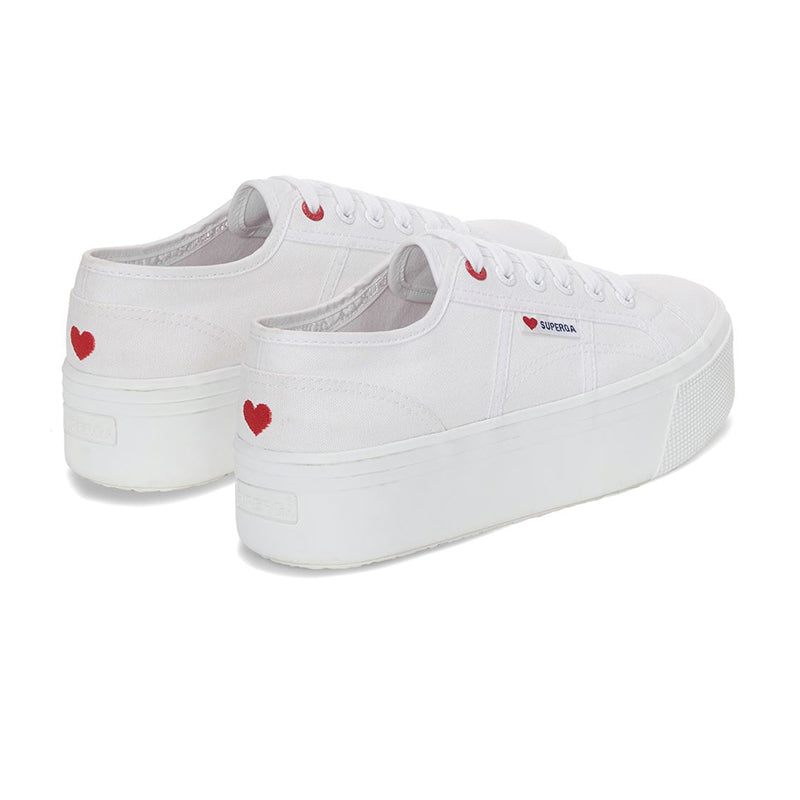 2790 Little Embroidery - White Red Heart