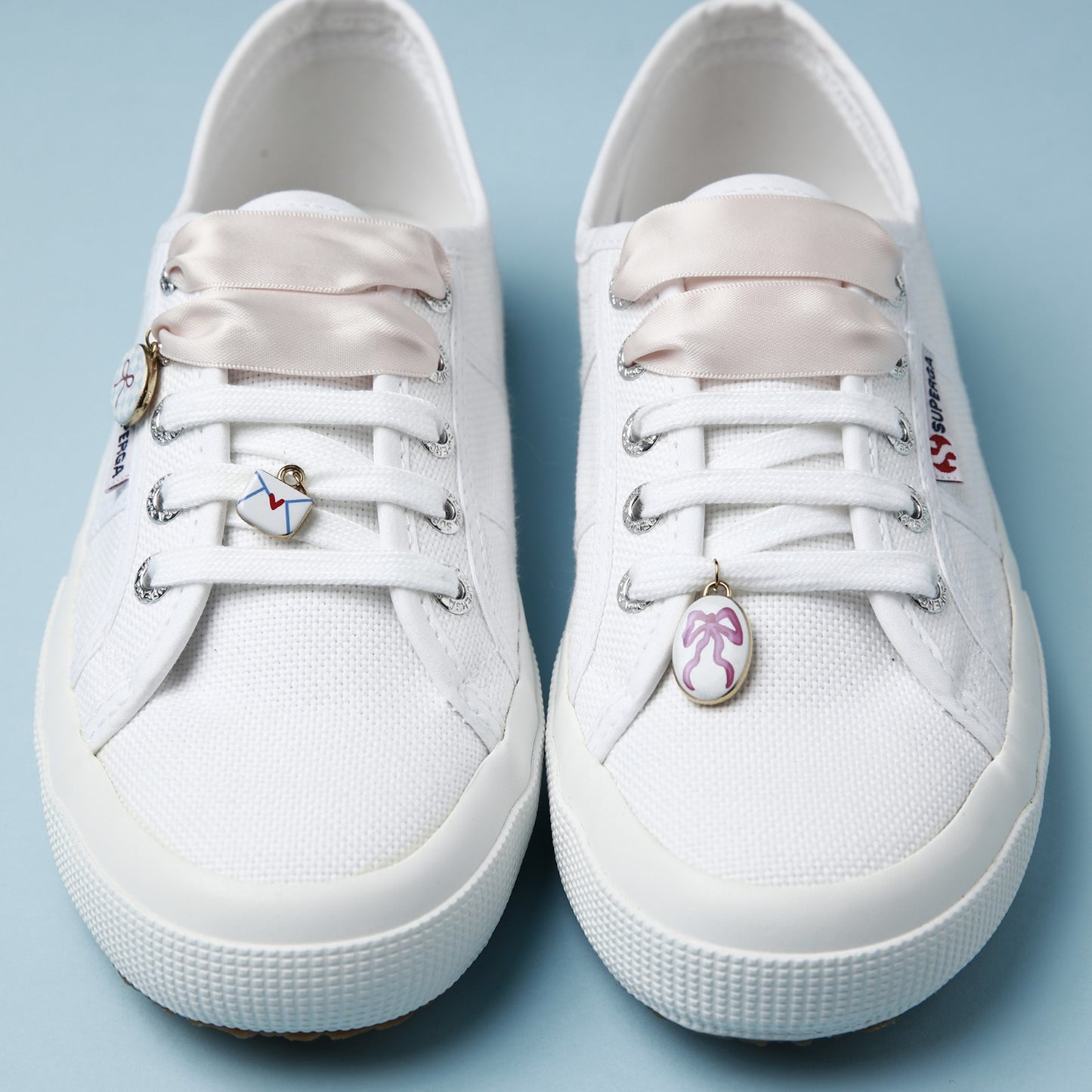 2750 CHARMS ROMANTIC